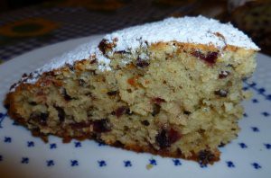 Vörös áfonyás kétcsokis muffin torta